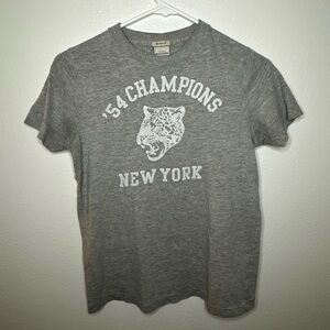 ❤️ Abercrombie Tee